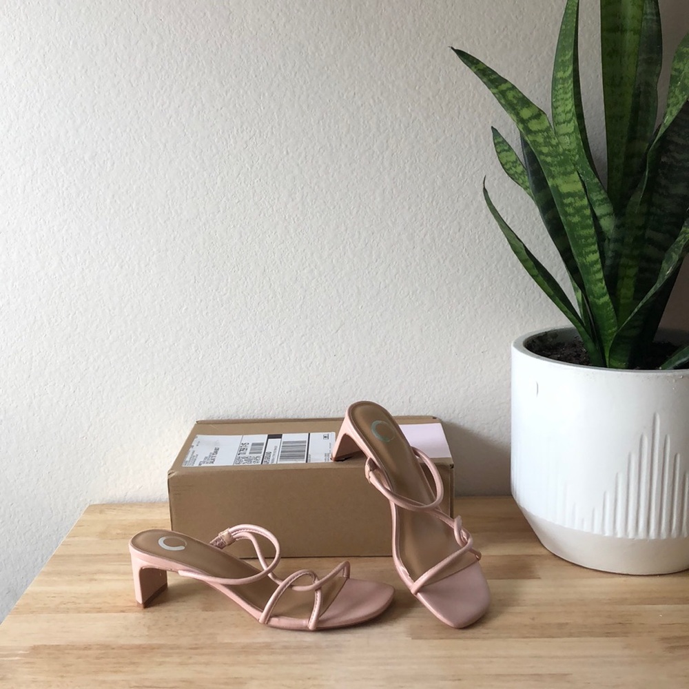 👡 Journee Rianne Sandal